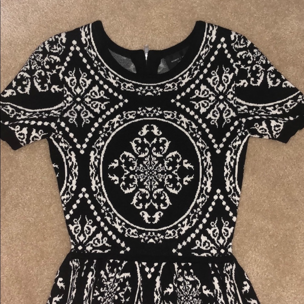 Romeo & Juliet Baroque Patterned Dress